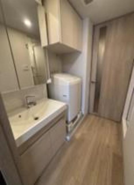 洗面設備　※写真は同タイプ住戸です。