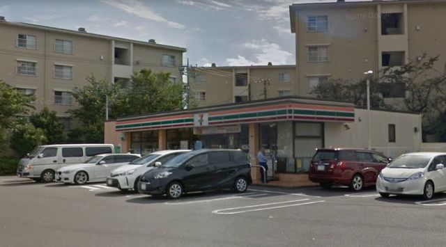 コンビニ　セブンイレブン川崎中野島4丁目店（コンビニ）まで404m