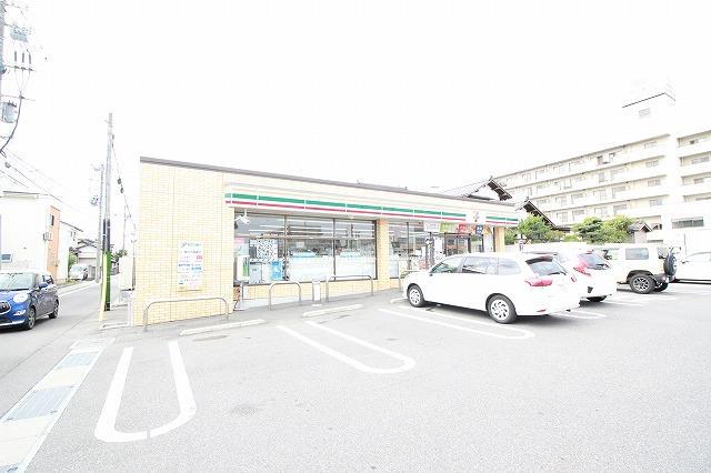 コンビニ　セブンイレブン新潟和合町店（コンビニ）まで283m