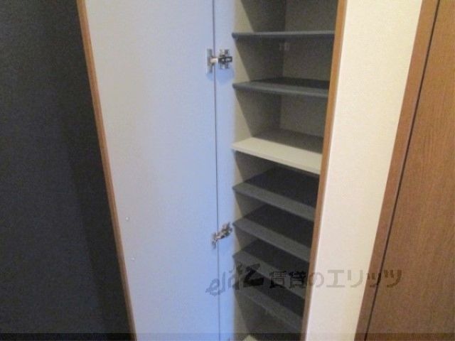その他設備　下駄箱