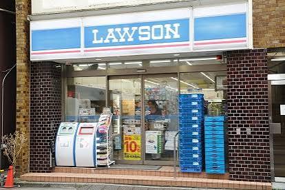 コンビニ　ローソン駒込一丁目店（コンビニ）まで353m