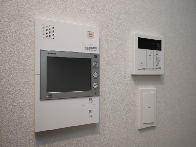 セキュリティ　モニター付きインターホンです