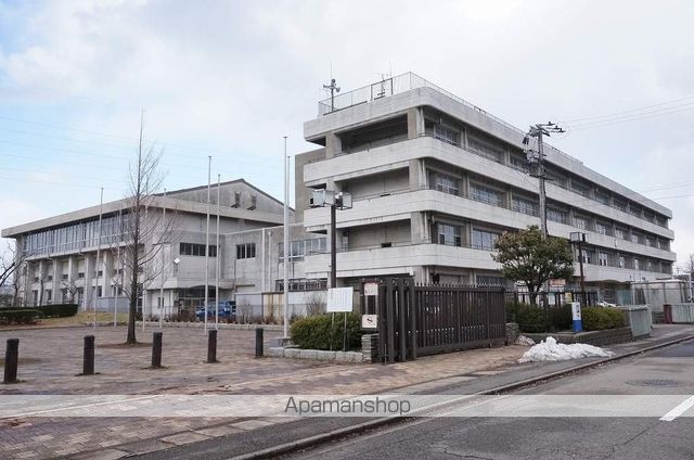小学校　西小学校（小学校）まで3445m