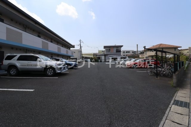 駐車場　カースペースがあります