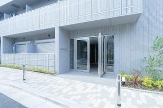 エントランス　★《見学予約受け付け中》設備充実のハイグレード賃貸マンション