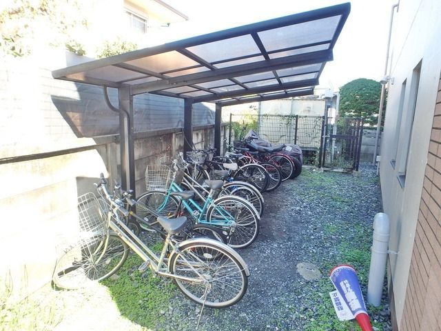 その他共有部分　★屋根付き駐輪場★