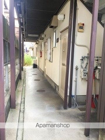 ロビー　ロビー