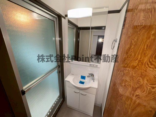 地下鉄長堀鶴見緑地線 蒲生四丁目駅 徒歩8分 6階建 築51年の内装写真