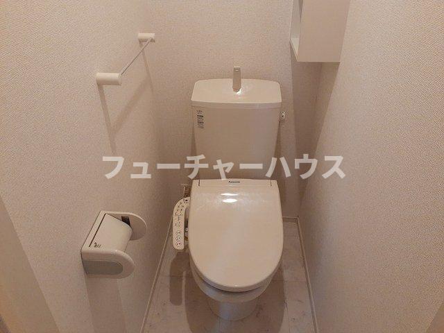 トイレ　落ち着いたトイレです