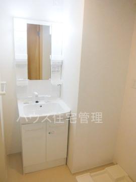 洗面設備　洗髪洗面化粧台