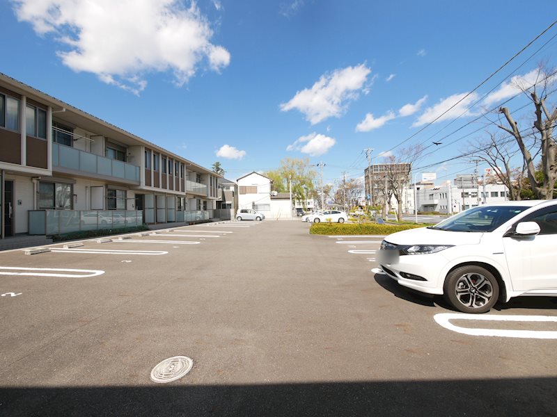 駐車場　駐車場