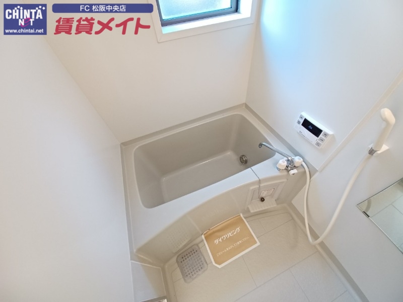 バス・シャワールーム　同型参考写真