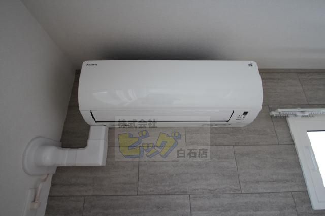 その他設備　エアコン完備で暑い夏も快適です♪