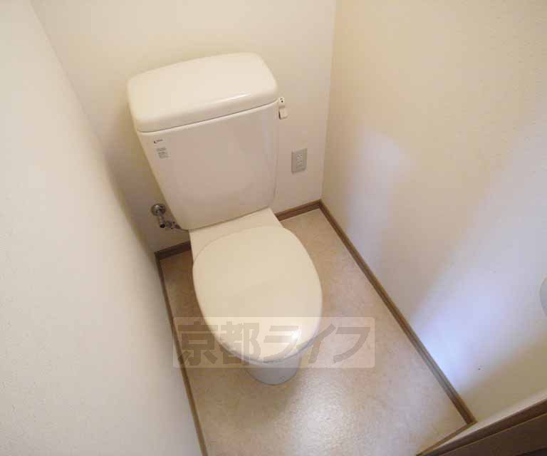 トイレ　洋式のトイレです。