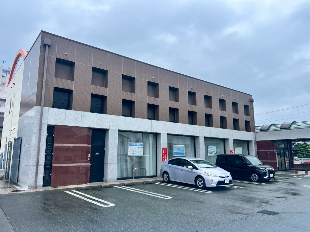 銀行　熊本銀行　菊池支店（銀行）まで1884m