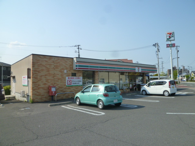 コンビニ　セブンイレブン仙台愛子駅前店（コンビニ）まで390m