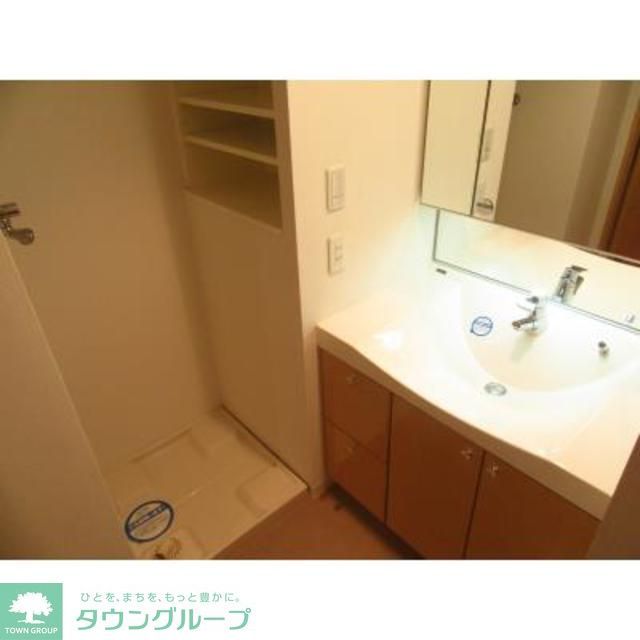 洗面設備　※写真は同タイプ住戸です。