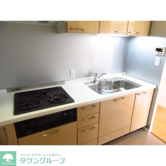 キッチン　※写真は同タイプ住戸です。