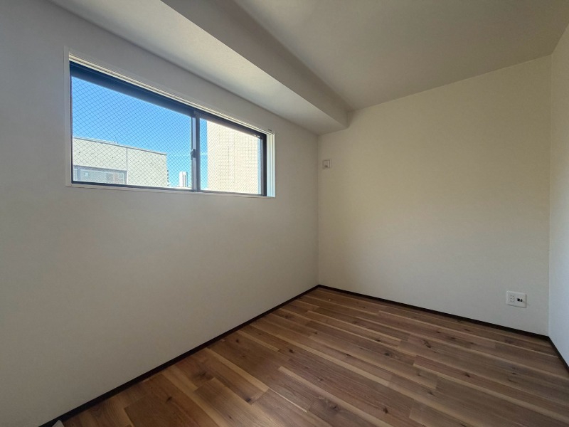 その他部屋・スペース　寝室です。部屋をどう使うかはあなた次第です！