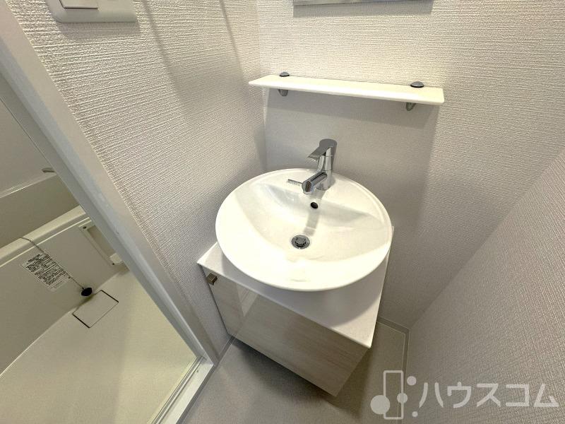 洗面設備　オシャレな洗面台です！