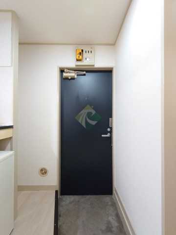 玄関　別部屋の参考写真です
