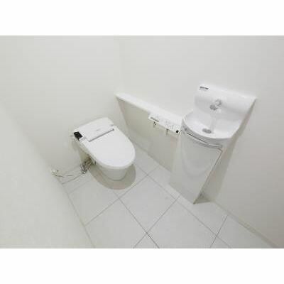 トイレ　トイレもきれいです