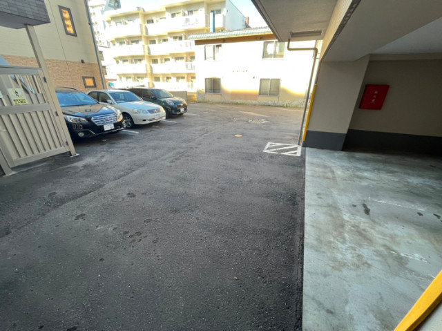 駐車場　駐車場その他