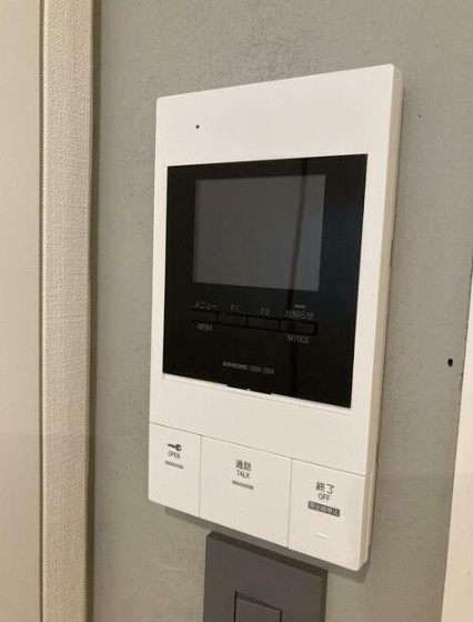 セキュリティ　モニター付きインターホンで防犯面も安心です！