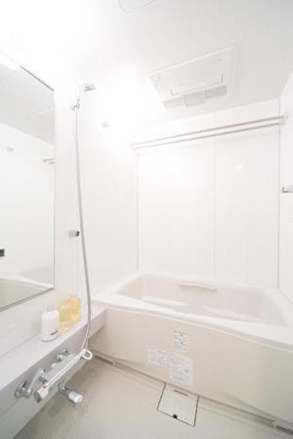 バス・シャワールーム　※写真は同タイプ住戸です。