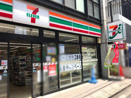 コンビニ　セブンイレブン 新宿百人町3丁目店（コンビニ）まで1182m