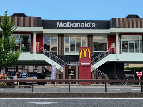 飲食店　マクドナルド 芦屋打出店（飲食店）まで1210m