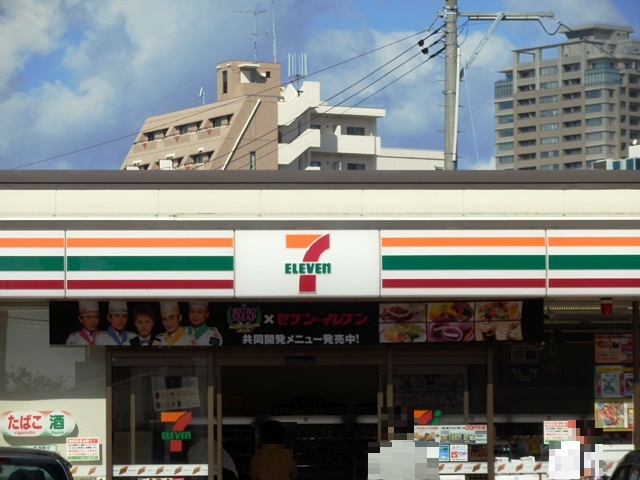 コンビニ　セブンイレブン 新潟上大川前通４番町店（コンビニ）まで270m