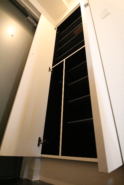 収納　同建物内別室の参考写真です。※現況優先