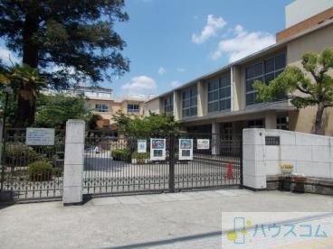 中学校　茨木市立養精中学校（中学校）まで1313m