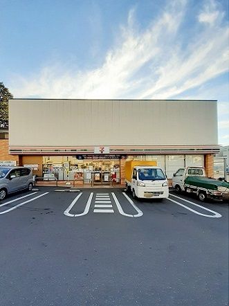 コンビニ　セブンイレブン若木3丁目店（コンビニ）まで222m