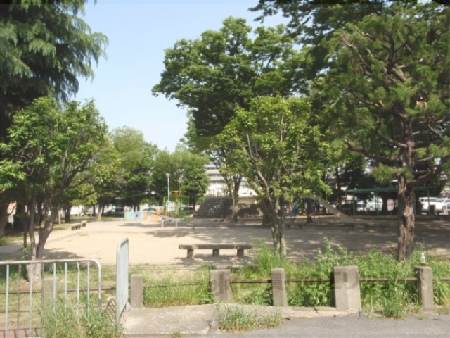 公園　中久児童公園（公園）まで1000m