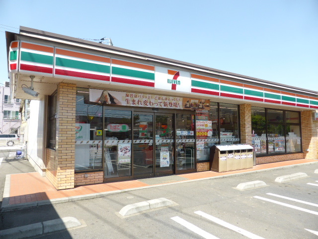 コンビニ　セブンイレブン東大和上北台3丁目店（コンビニ）まで319m