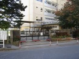 小学校　松戸市立梨香台小学校（小学校）まで1090m