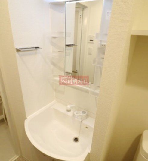 洗面設備　洗面／同建物参考写真