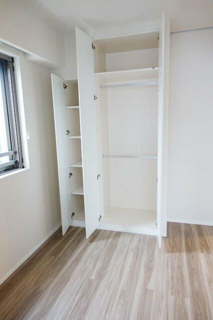 収納　写真は同タイプ住居です