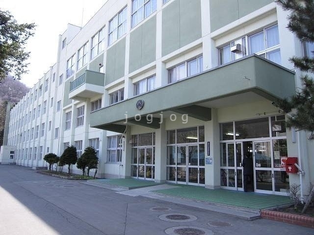 その他　手稲西小学校（その他）まで228m