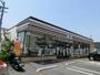 コンビニ　セブンイレブン近鉄高安駅西店（コンビニ）まで684m