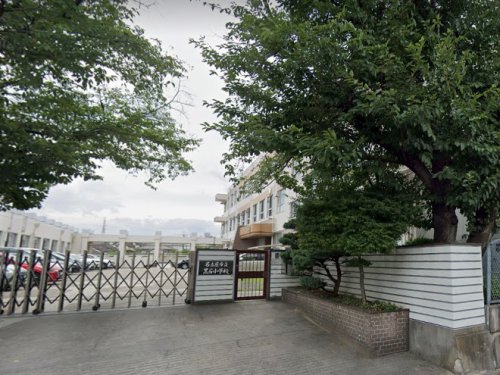 小学校　名古屋市立黒石小学校（小学校）まで488m