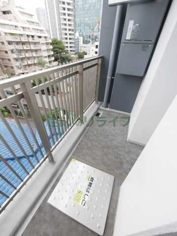 バルコニー　コンフォリア東新宿ステーションフロント　参考写真