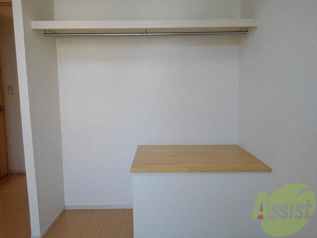 収納　クローゼット。荷物がたくさんあっても問題ないですね。