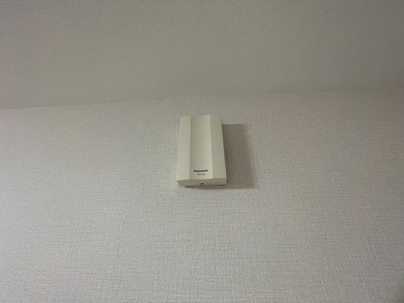 セキュリティ　来客時にはこちらのチャイムで知らせてくれます。