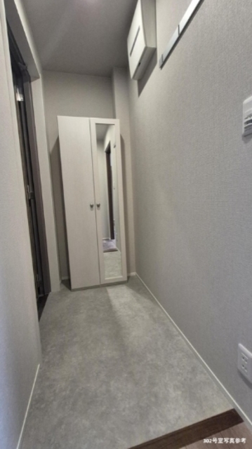 玄関　※同間取り他部屋参考写真