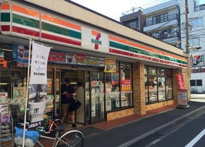 コンビニ　セブン－イレブン墨田菊川１丁目店（コンビニ）まで395m