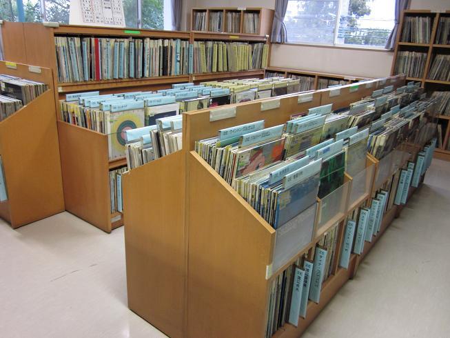図書館　文京区立小石川図書館（図書館）まで126m