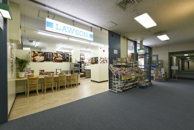 コンビニ　ローソン清恵会病院店（コンビニ）まで614m